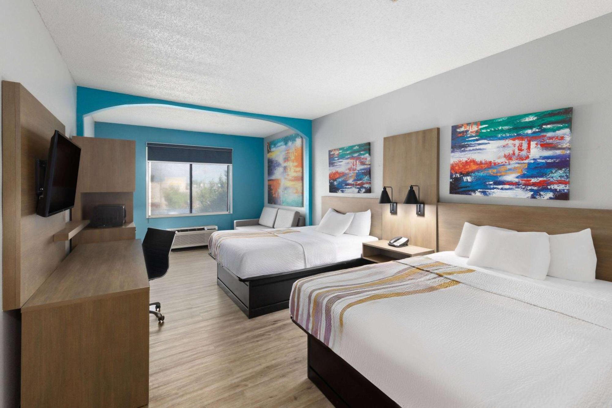 La Quinta Inn By Wyndham Decatur Alabama Extérieur photo