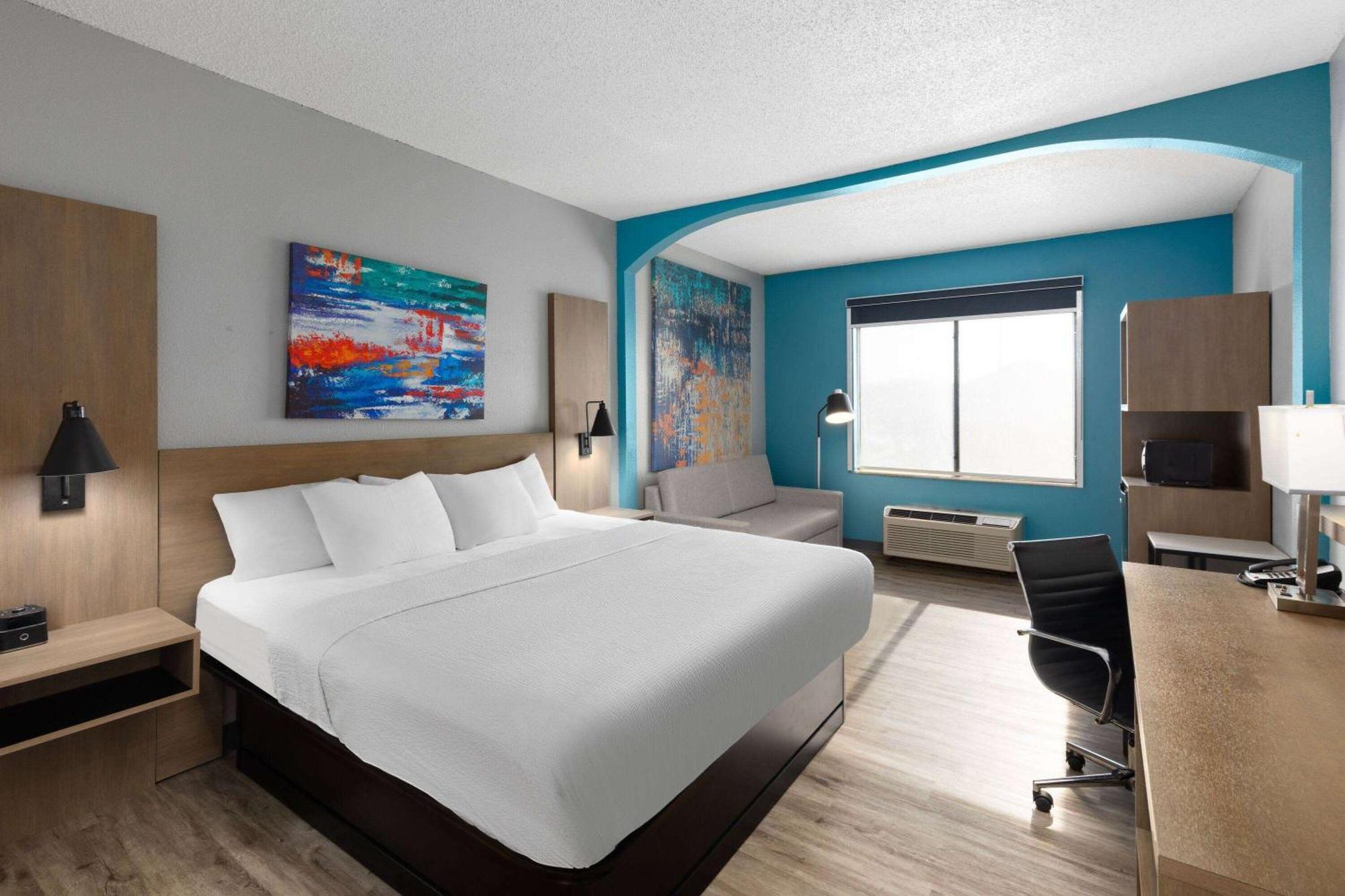 La Quinta Inn By Wyndham Decatur Alabama Extérieur photo