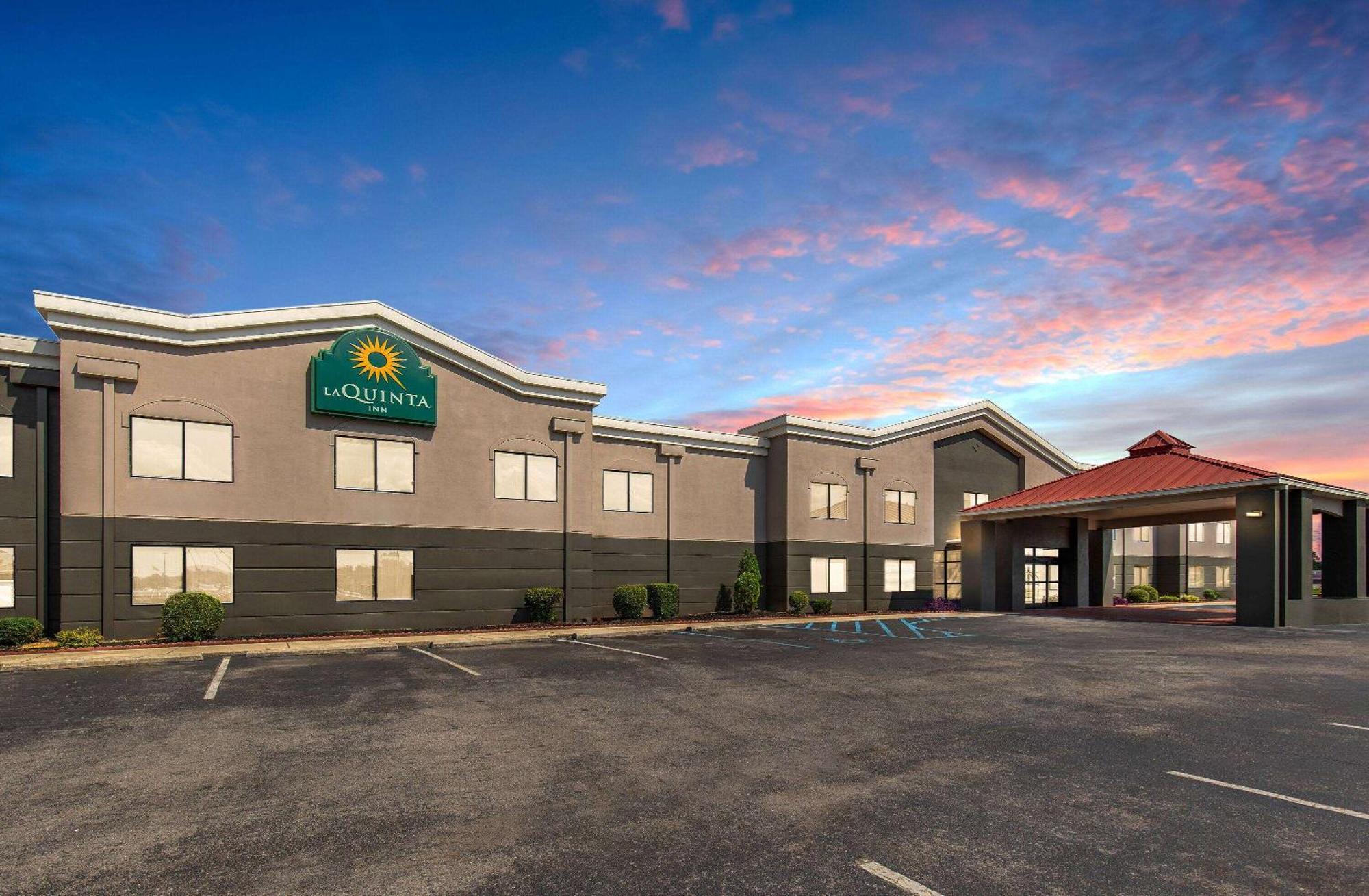 La Quinta Inn By Wyndham Decatur Alabama Extérieur photo